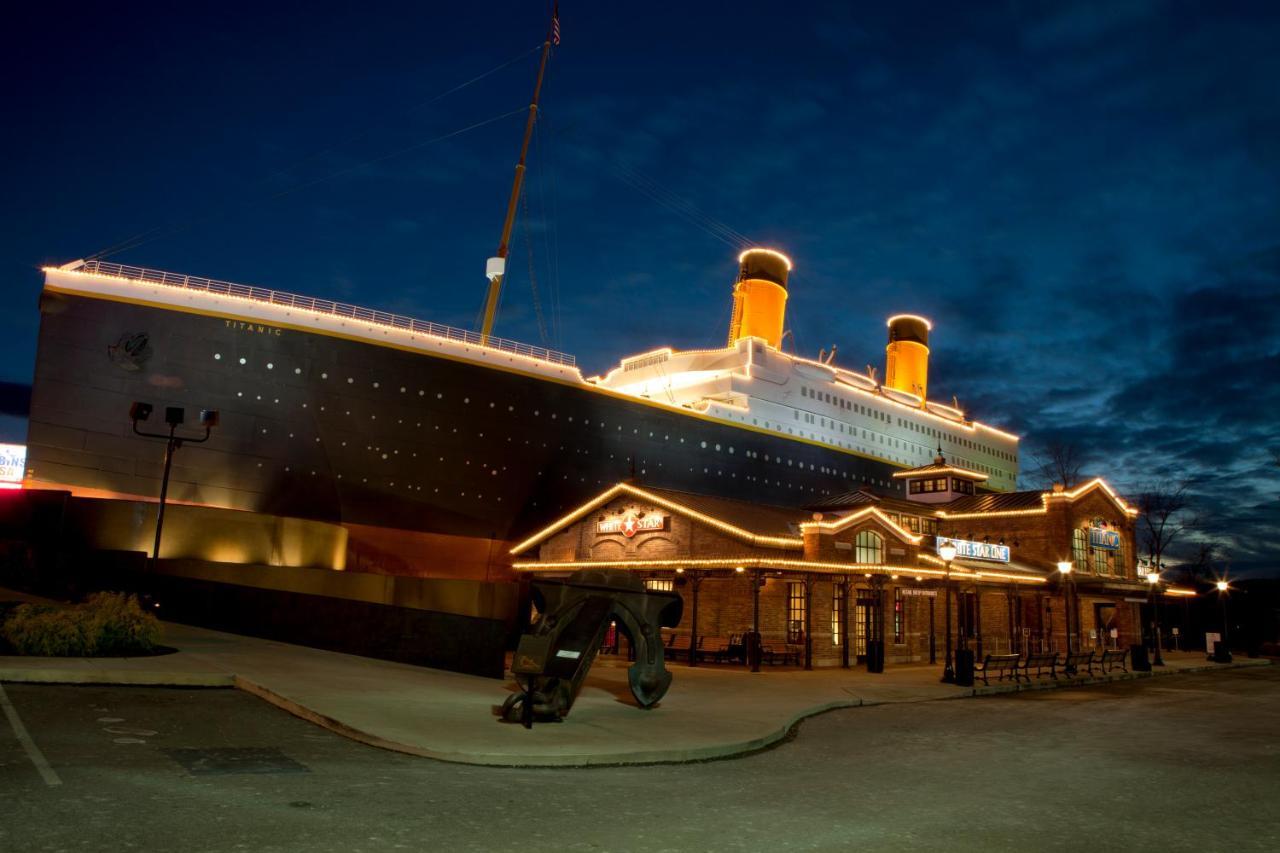 Her Majesty'S Way, Awesome Mtn Views, 1089 Free Tickets Each Paid Day, Dollywood And More แกตลิงเบิร์ก ภายนอก รูปภาพ